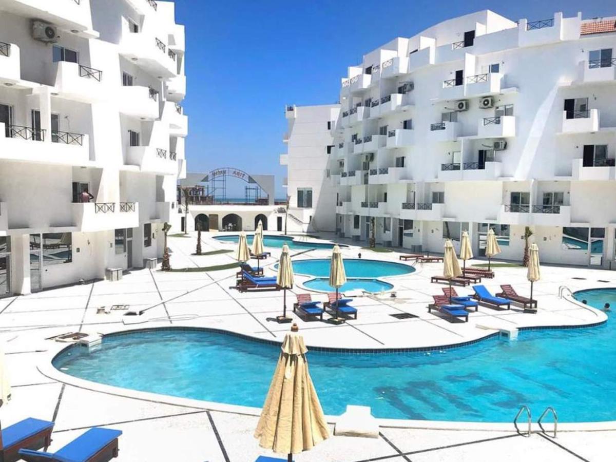 Apartment Taranto Near The Sea Redsealine Hurghada Bagian luar foto