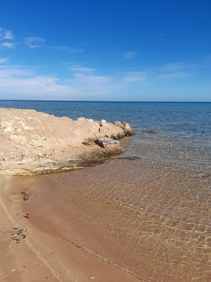 Apartment Taranto Near The Sea Redsealine Hurghada Bagian luar foto